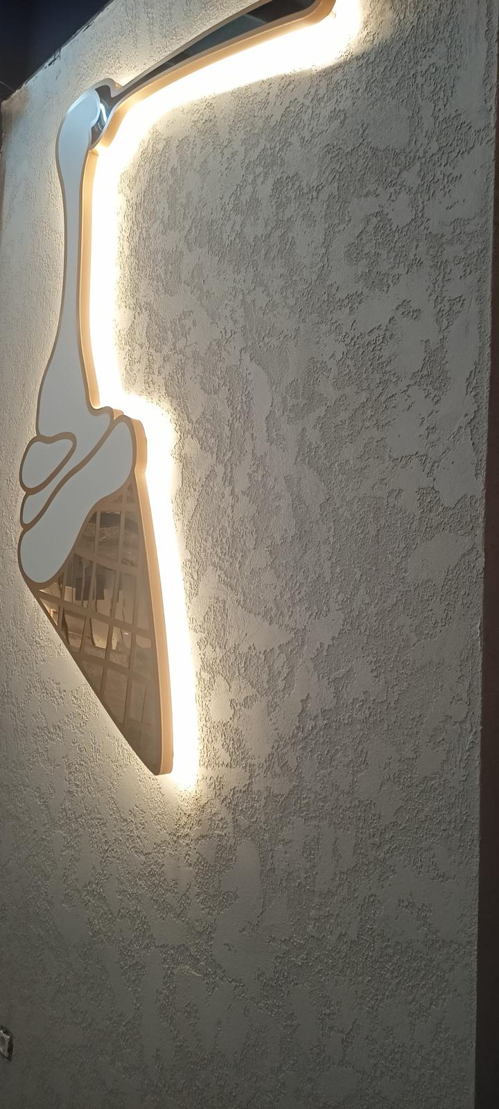 231